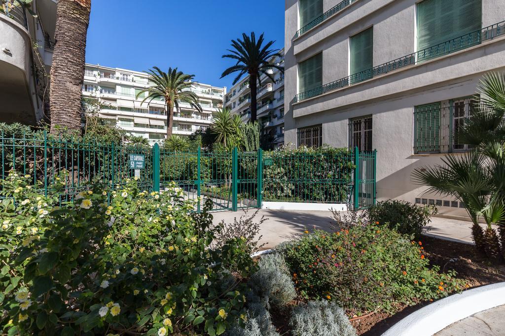 Nice Beach - Promenade Des Anglais Exterior photo